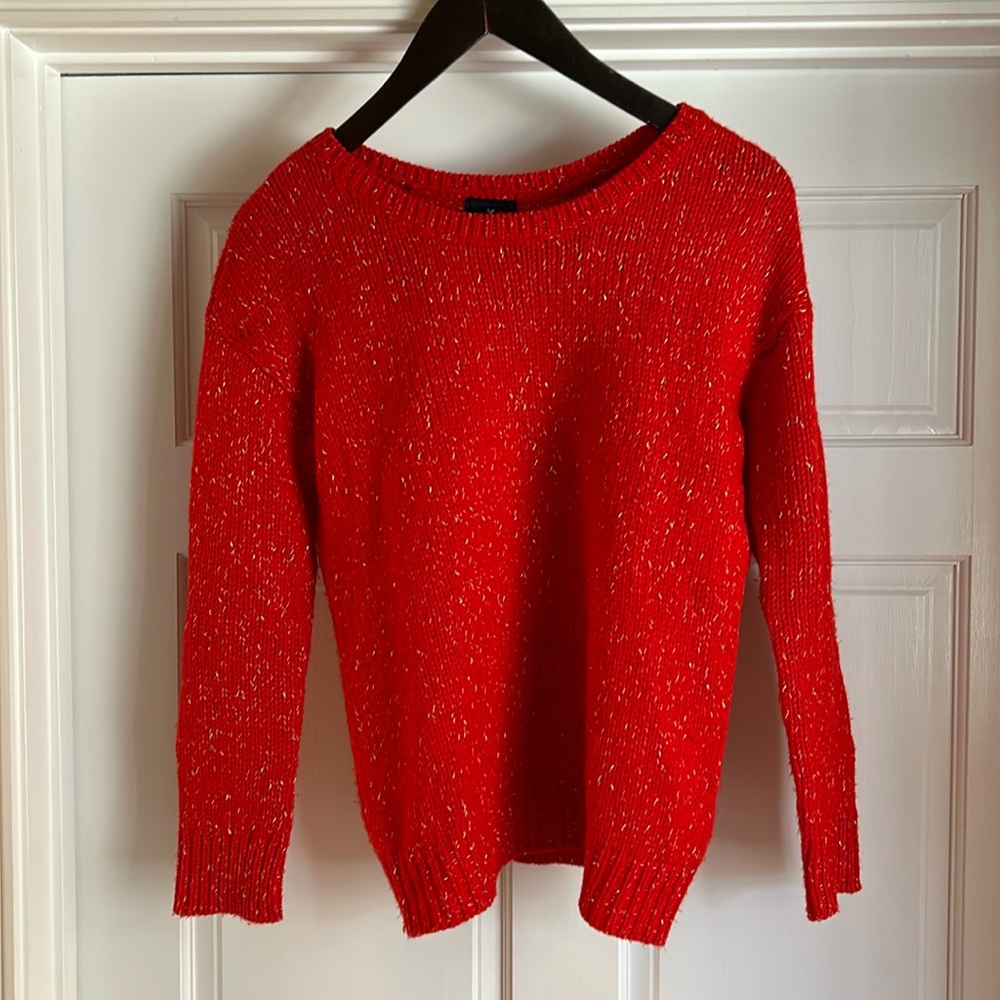 American Eagle Vintage Boyfriend Red and Gold Sweater Size Small